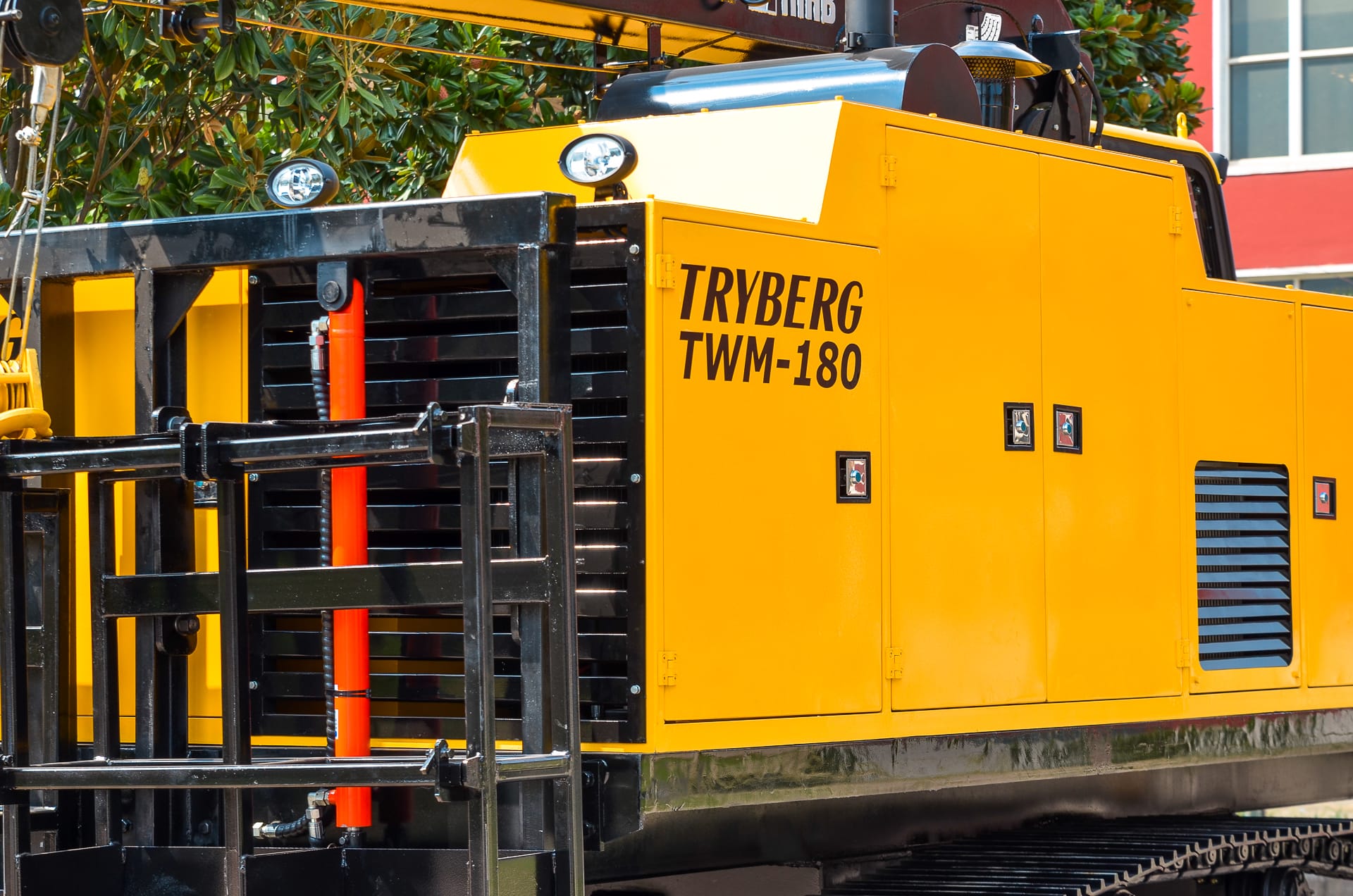 Самоходный сварочный агрегат TRYBERG TWM-180 гусеничный, 4х постовый — фото 4