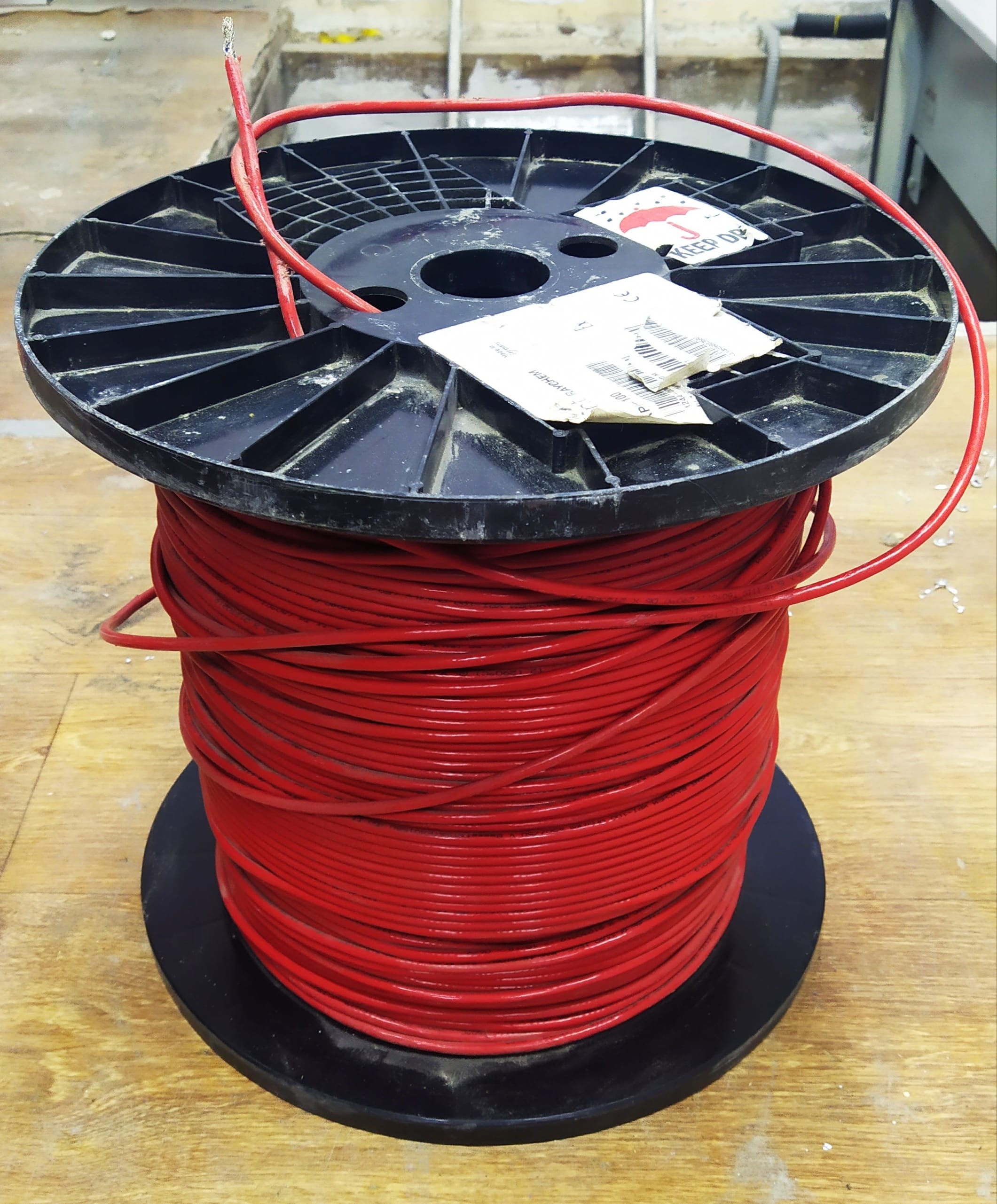 Кабель греющий nvent Raychem XPI-100;  BSX-3-2