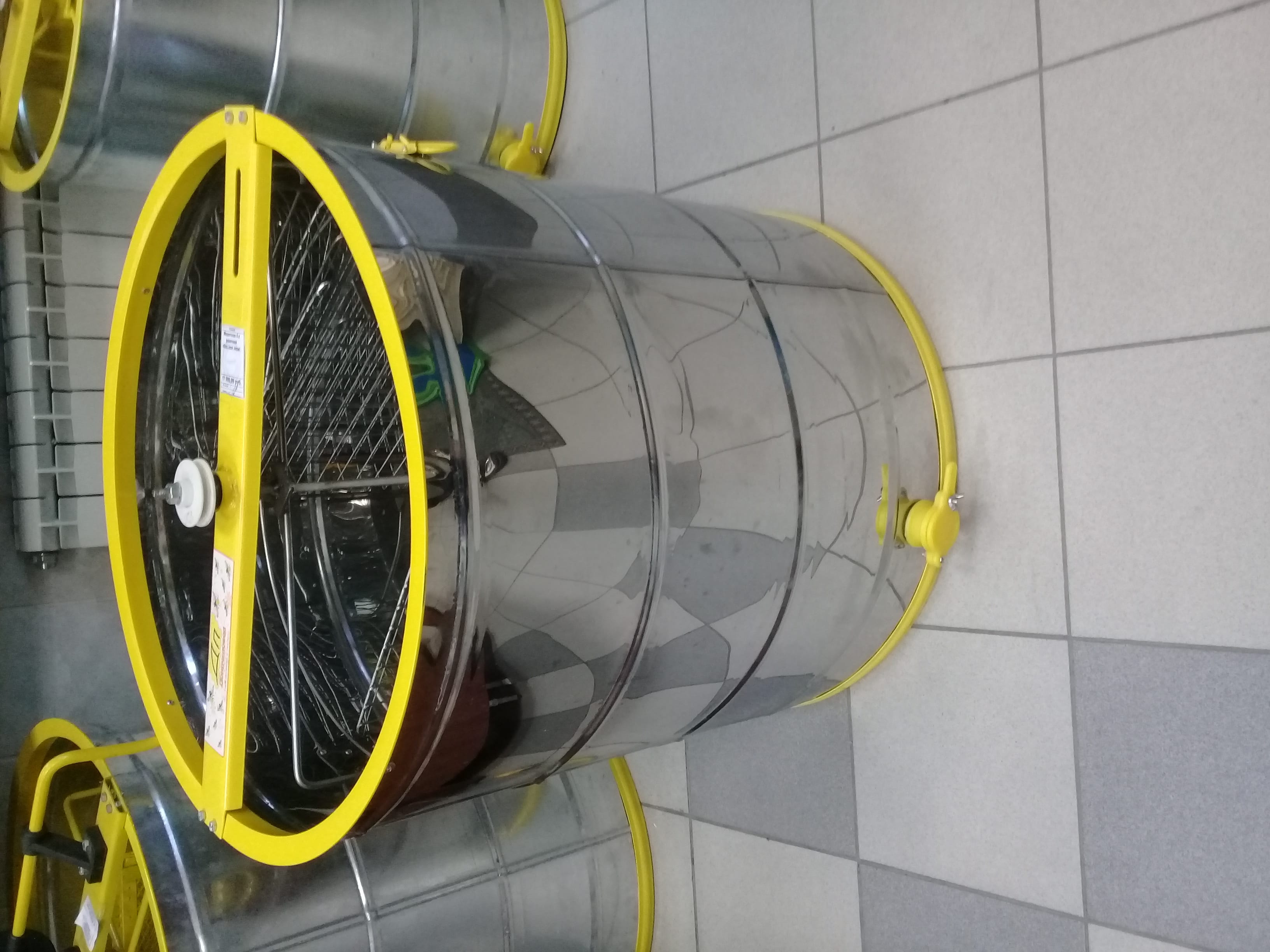 Медогонка 4-х рамочная нержавейка