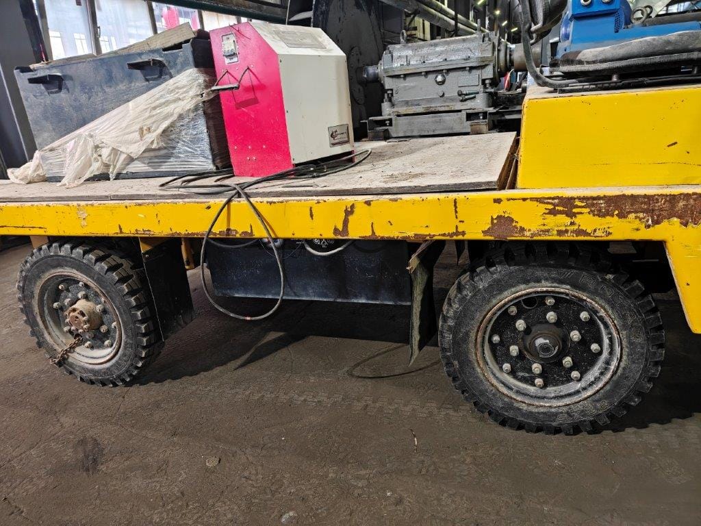 Электротележки ЕП-006.2, ЕП-011.2 с  зарядным устройством и дополнительной АКБ — фото 6