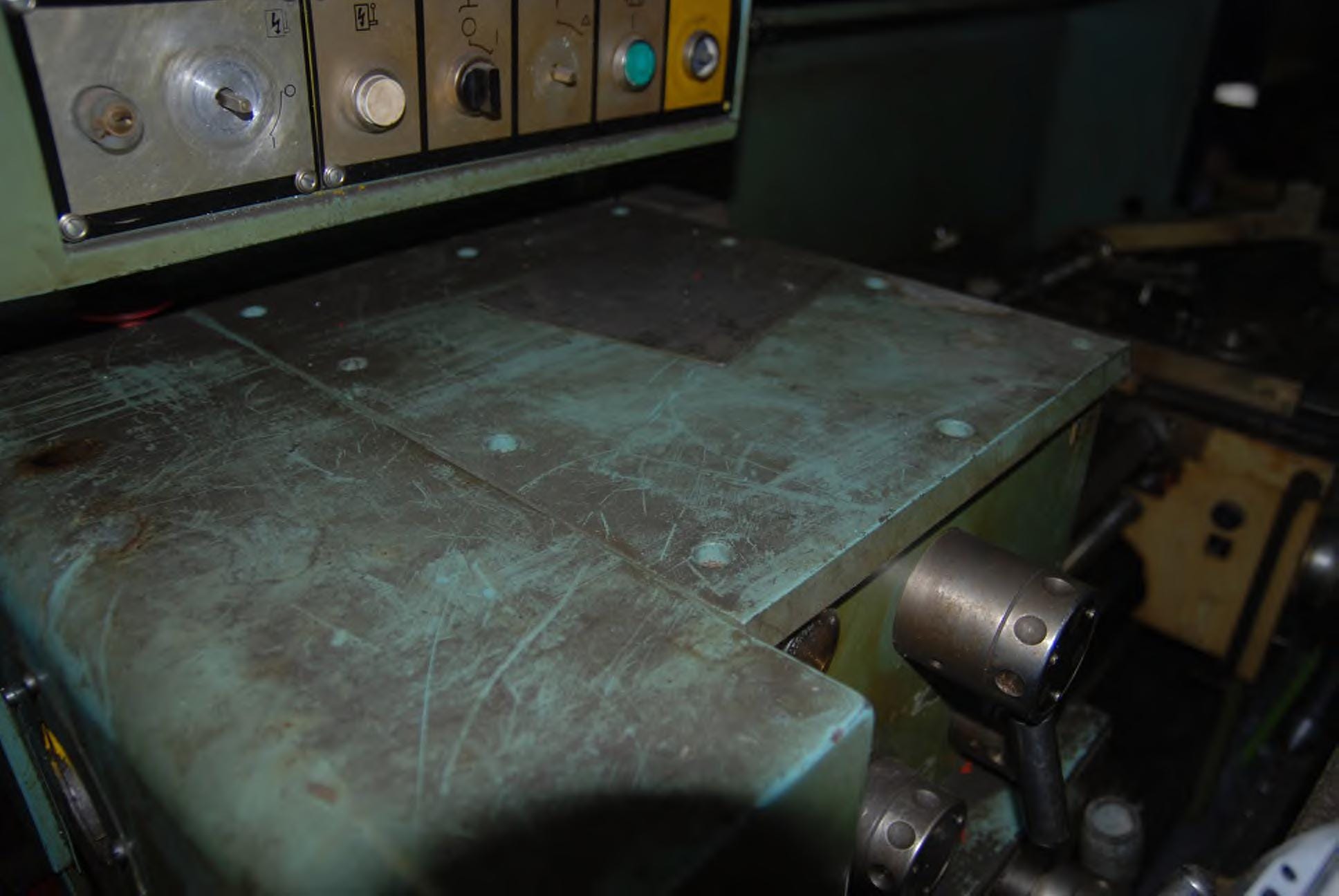 Станок токарно-винторезный SUI32-1000 1978 г.в. — фото 8