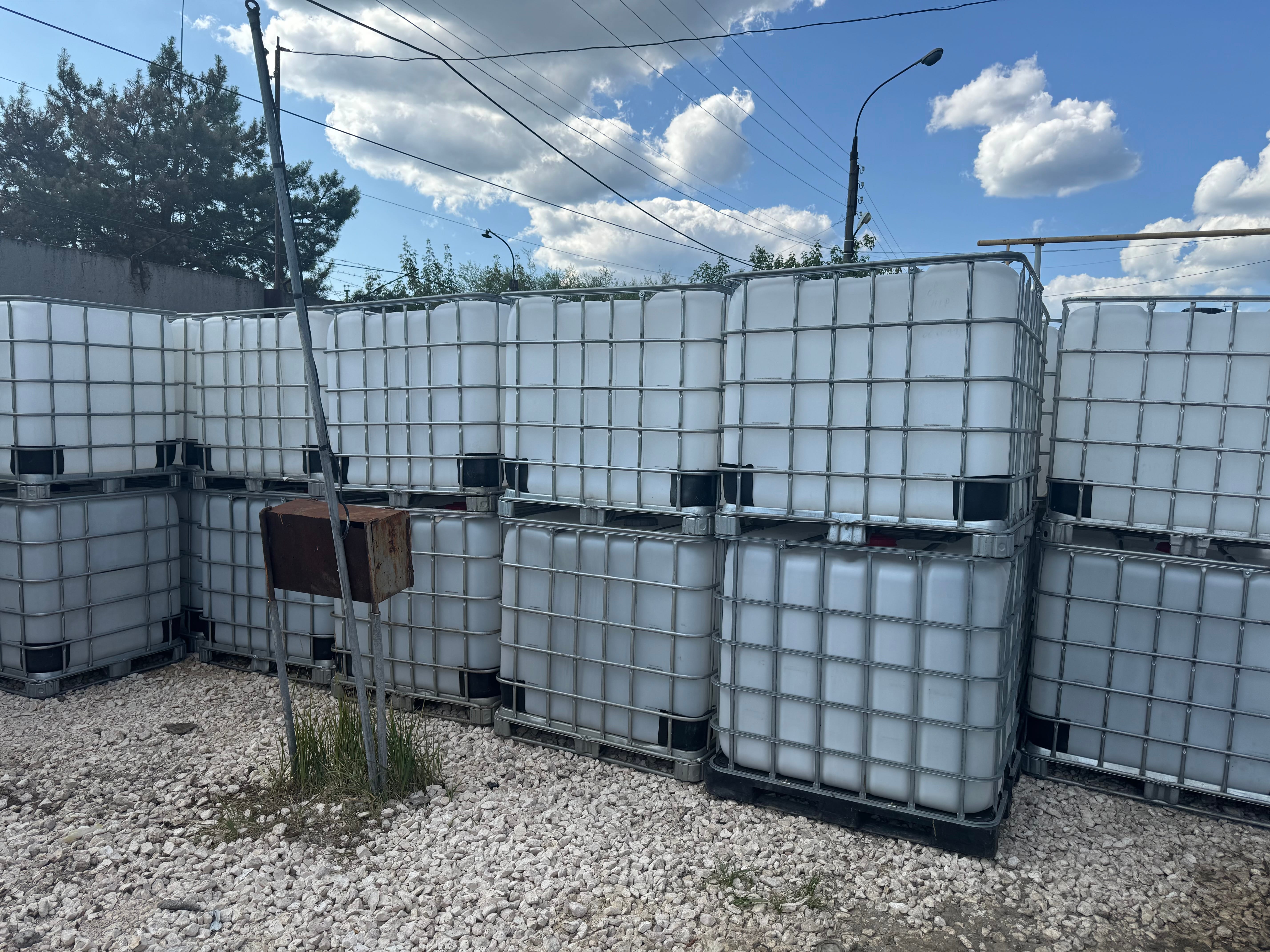 Еврокубы 1000л., бочки б/у. — фото 2