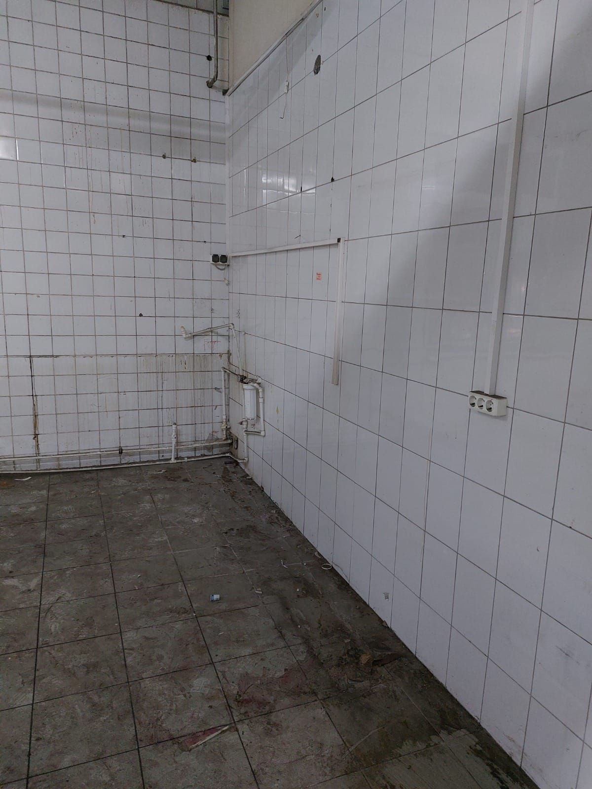 Под лёгкое или пищевое производство, косметику, лабораторию или склад. — фото 2