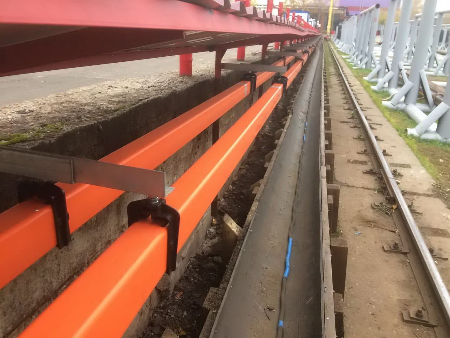 Шинопровод закрытого типа — фото 2