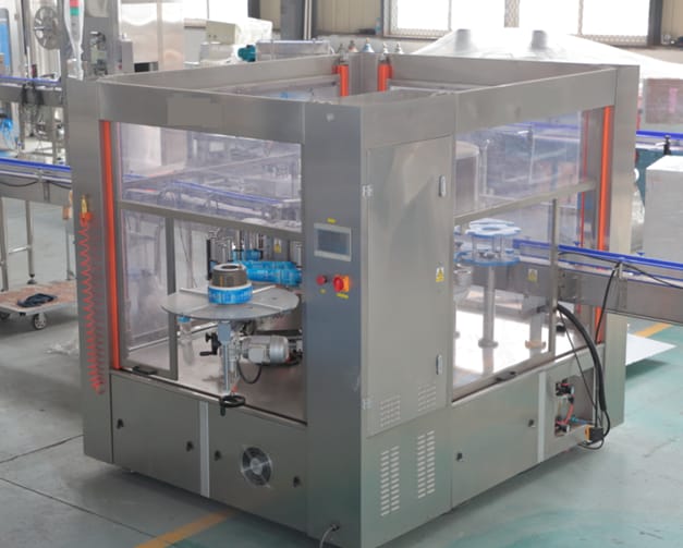 Автоматическое оборудования для линии выдува и розлива воды и напитков в стеклянную тару, объемом 0,2-2,0 л, до 7000 б/ч — фото 6