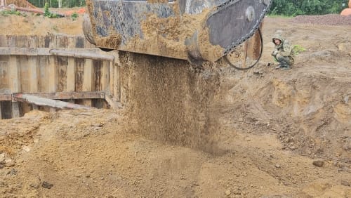 Широкий выбор просеивающих ковшей