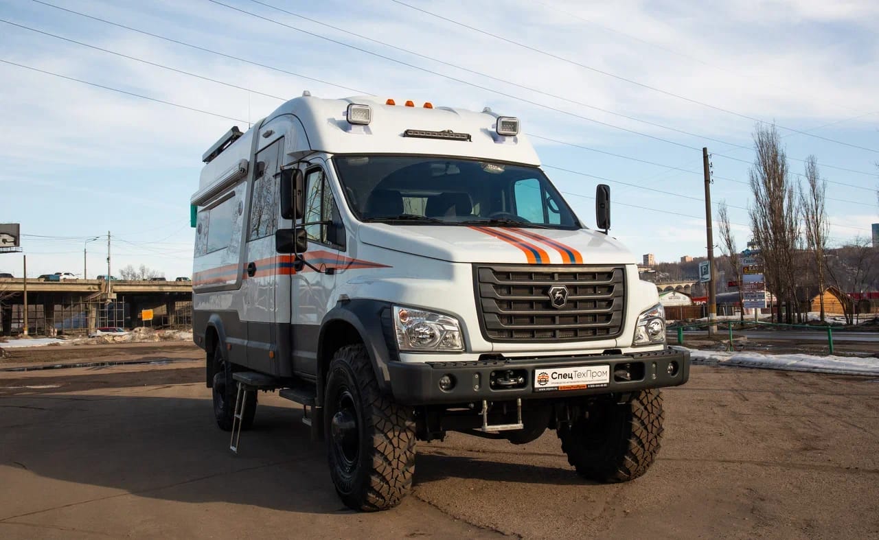 Мобильный пункт управления на базе ГАЗ Садко Next. Монокузов на  ГАЗ. Фургон из стеклоплатика