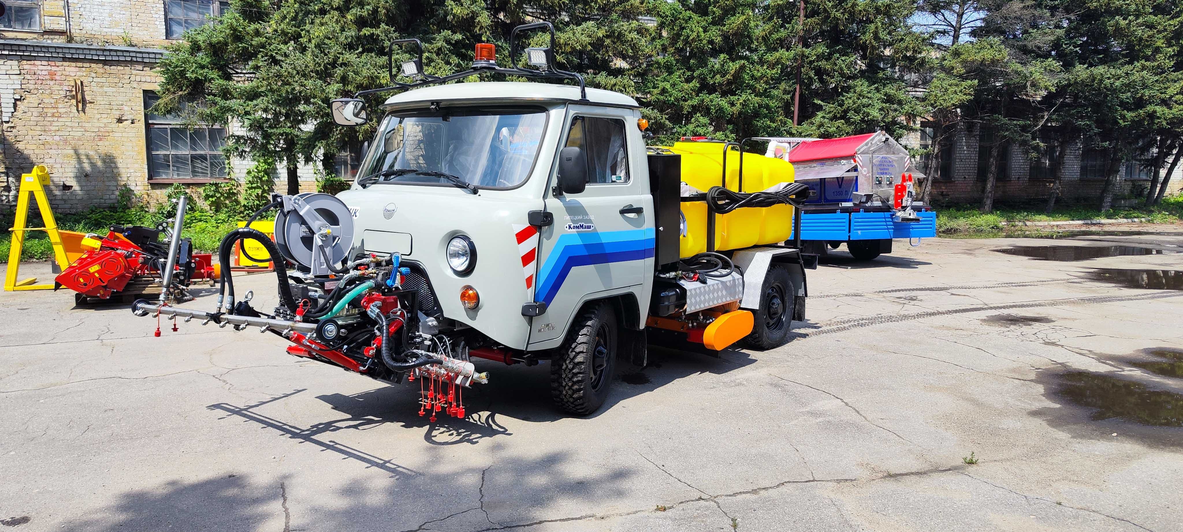 Многофункциональная комбинированная машина МКМ-1904 Чистик — фото 2