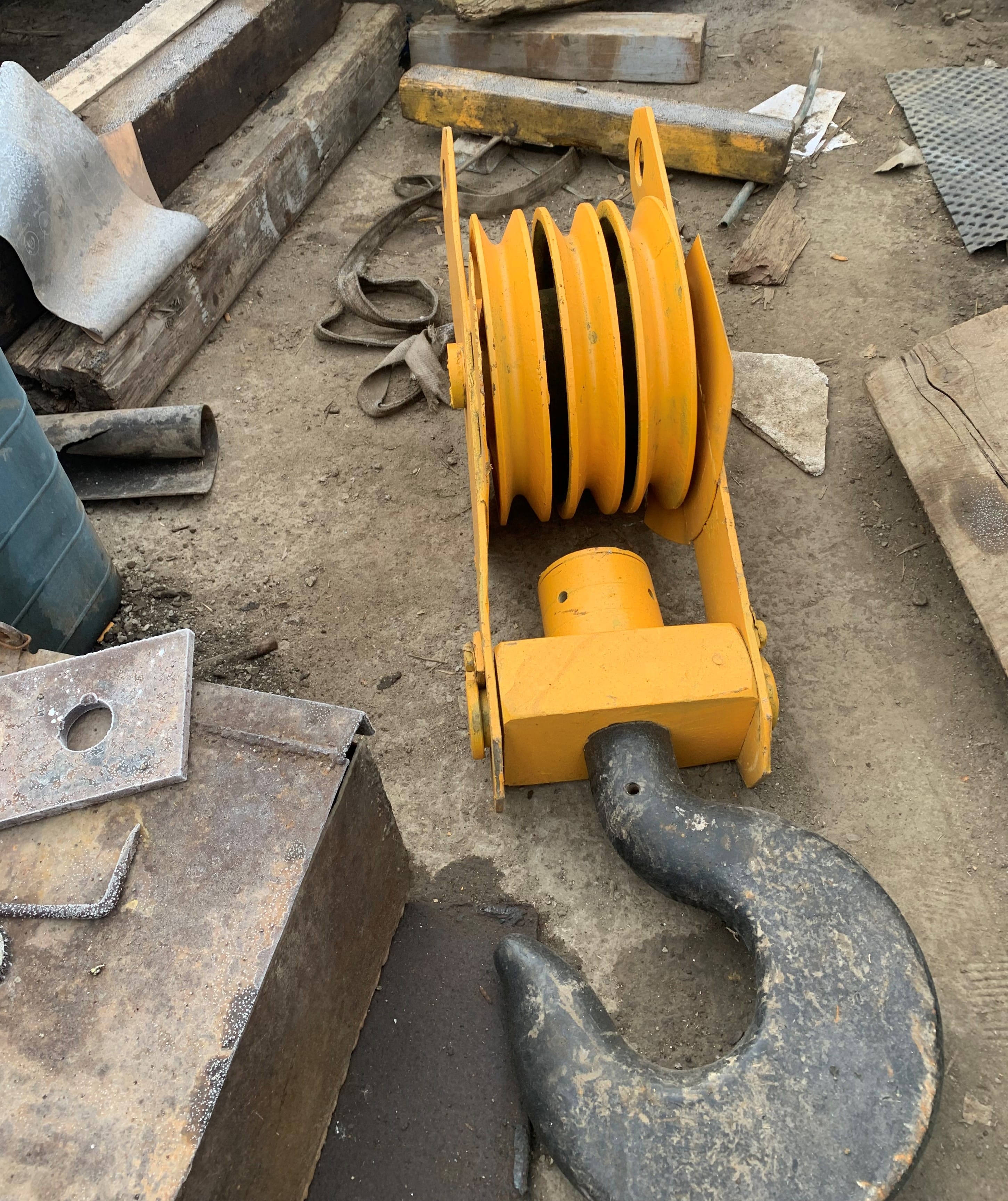 Запасные части к гусеничным кранам МКГ, РДК, ДЭК