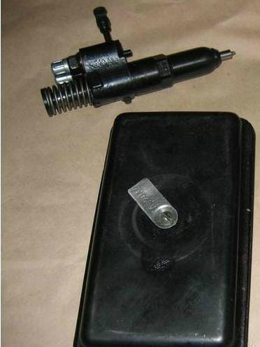 Запчасти для двигателя ЯАЗ-204 -прокладки ГБЦ, насос-форсунки и т.д. — фото 2