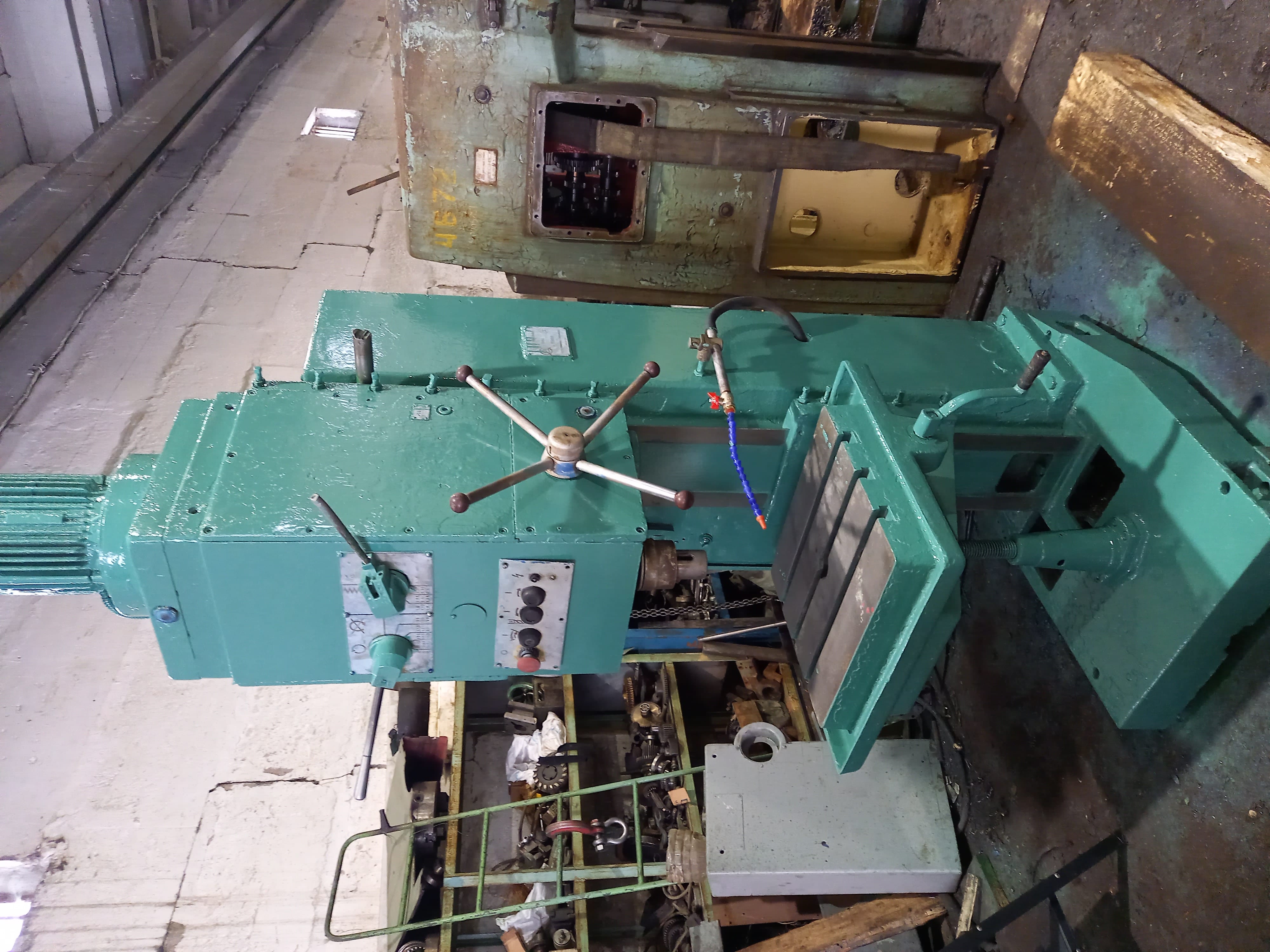 Станки металлообрабатывающие