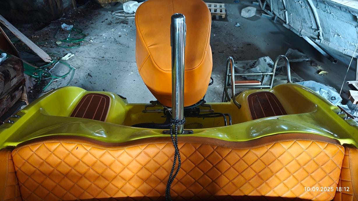 Касатка-700 спорт лодка пластиковая Под ключ — фото 5