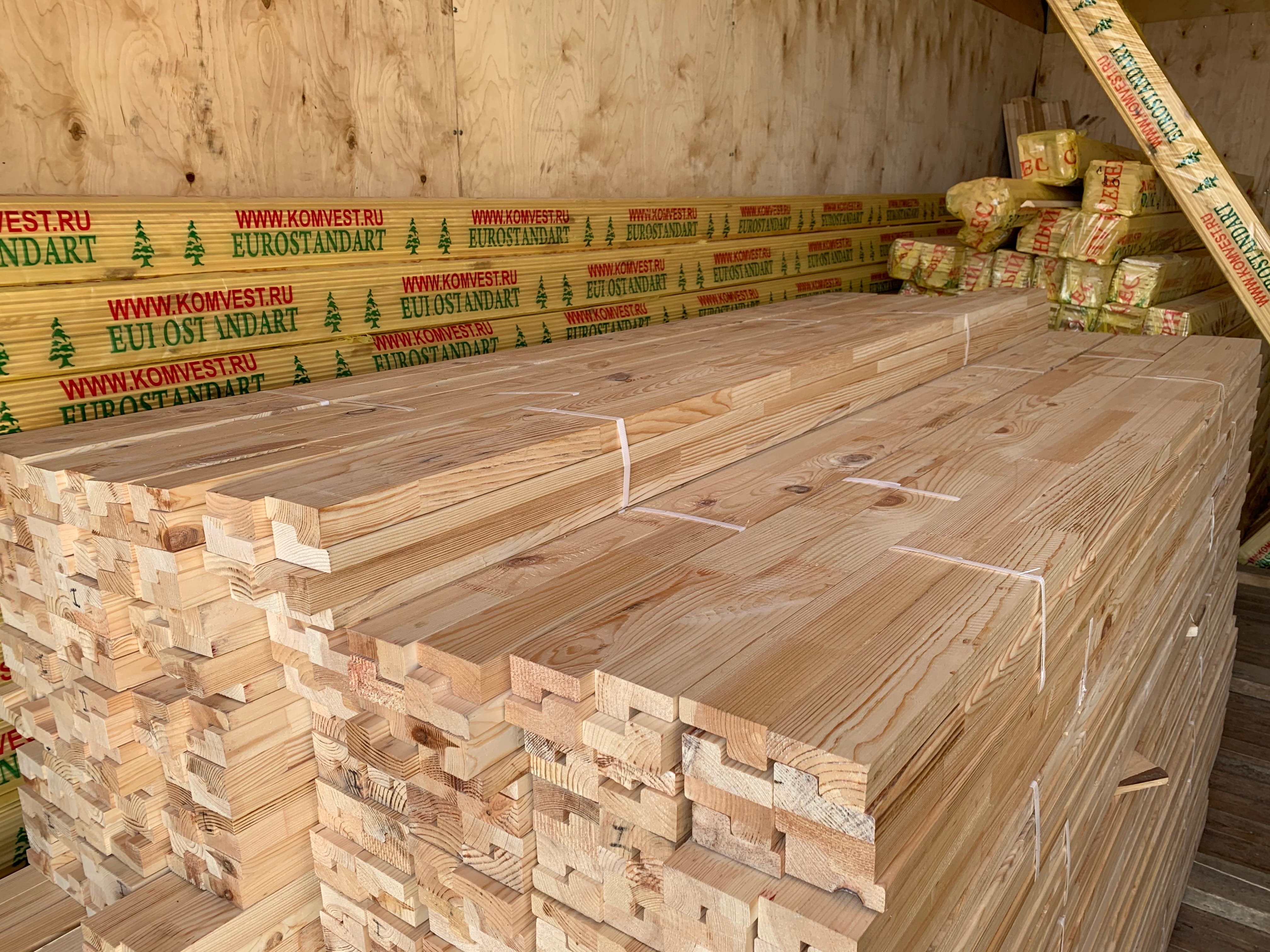 Дверная коробка 35*70 дл.2,1м, 1 сорт, срощенная, сосна с пазом