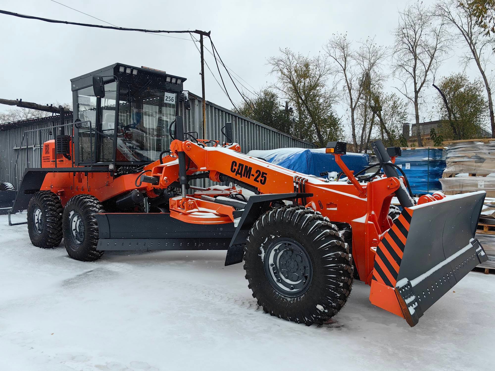 Тяжёлый автогрейдер СДМ-25 в габарите — фото 8