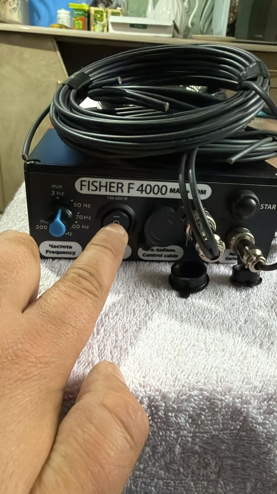 Электронная приманка для отлова и гона рыбы Fisher F 4000 — фото 3