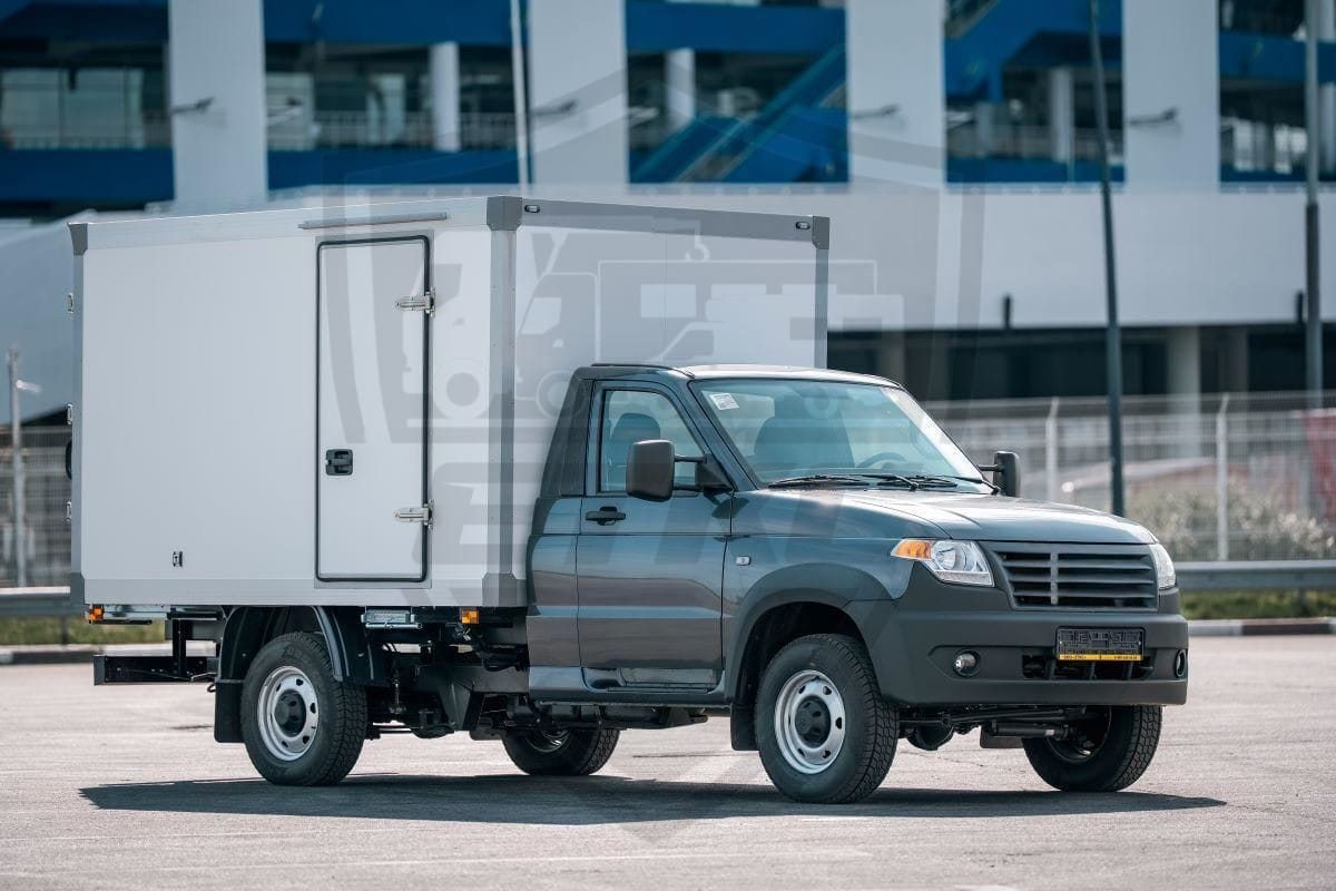 Фургон мастерская  на  базе УАЗ Профи