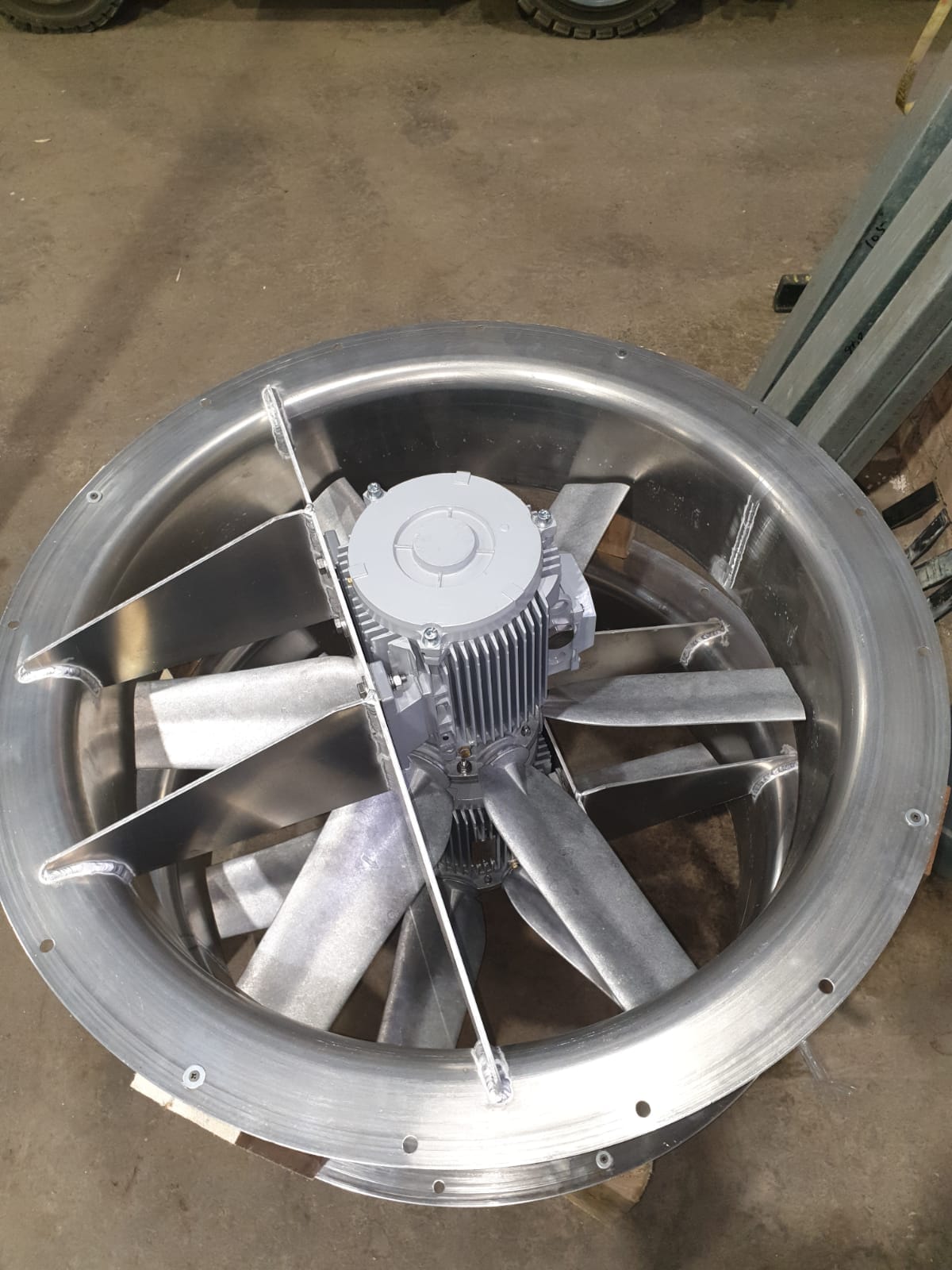 Вентилятор для сушильных камер