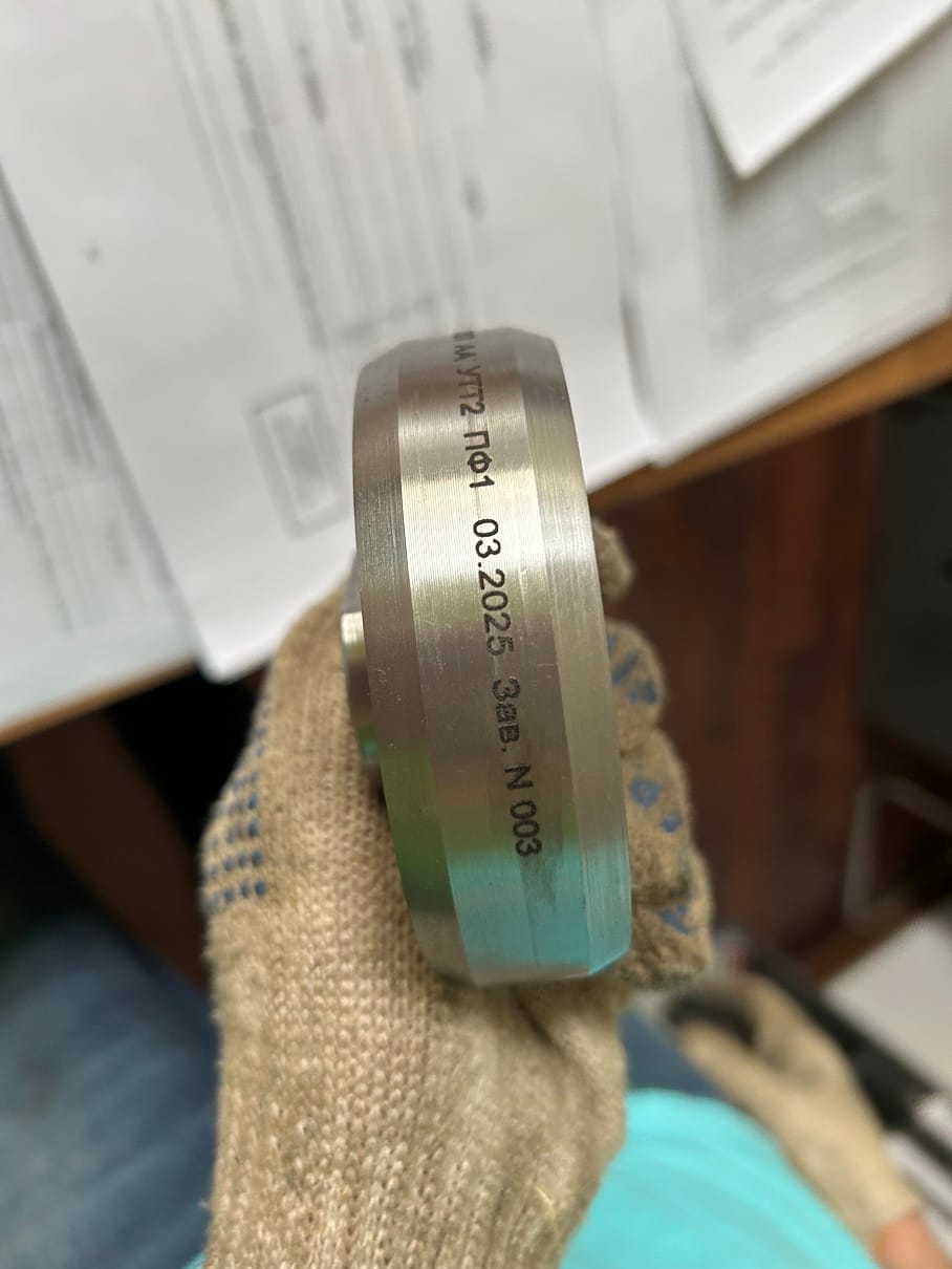 Штуцерное устройство с керамической вставкой 2ШУ-101-79-2 (УШК 004)