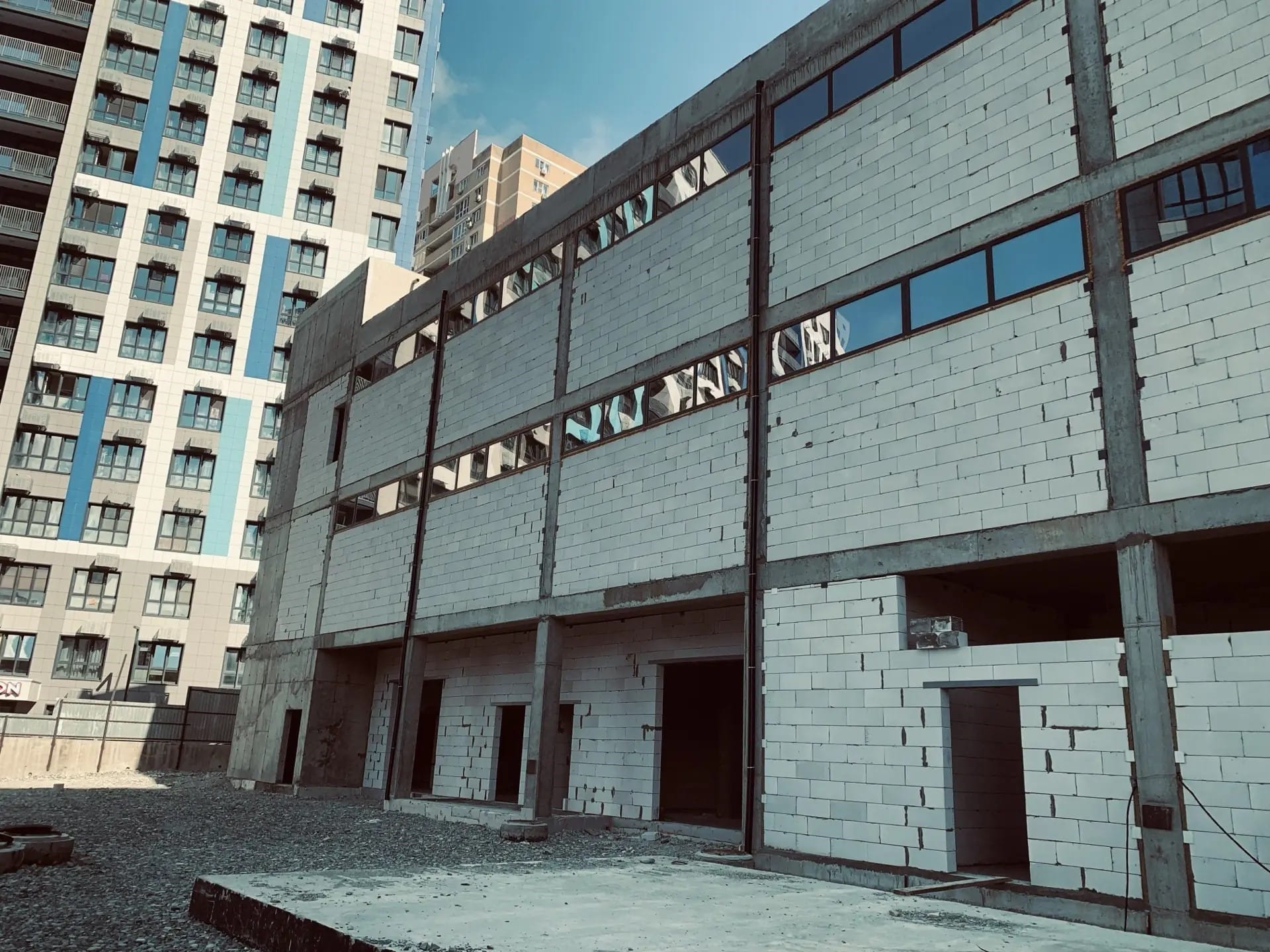 продажа торгового центра — фото 12