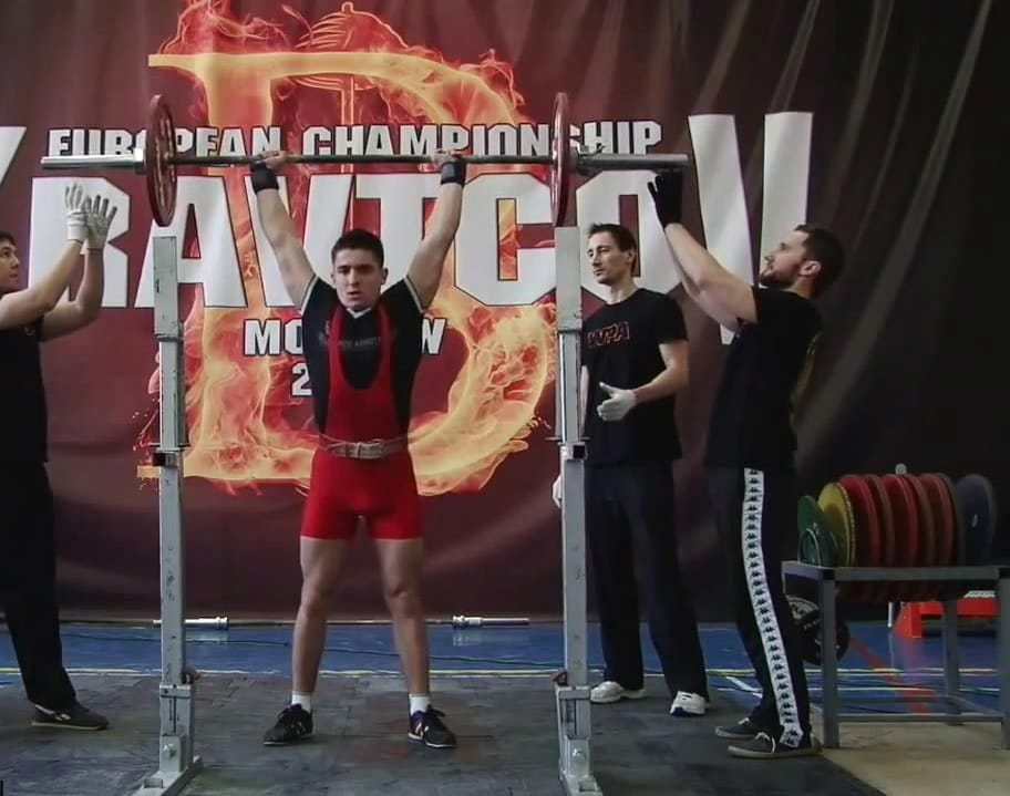 Напольное покрытие в спортивные залы с силовыми тренажерами со свободными весами — фото 2