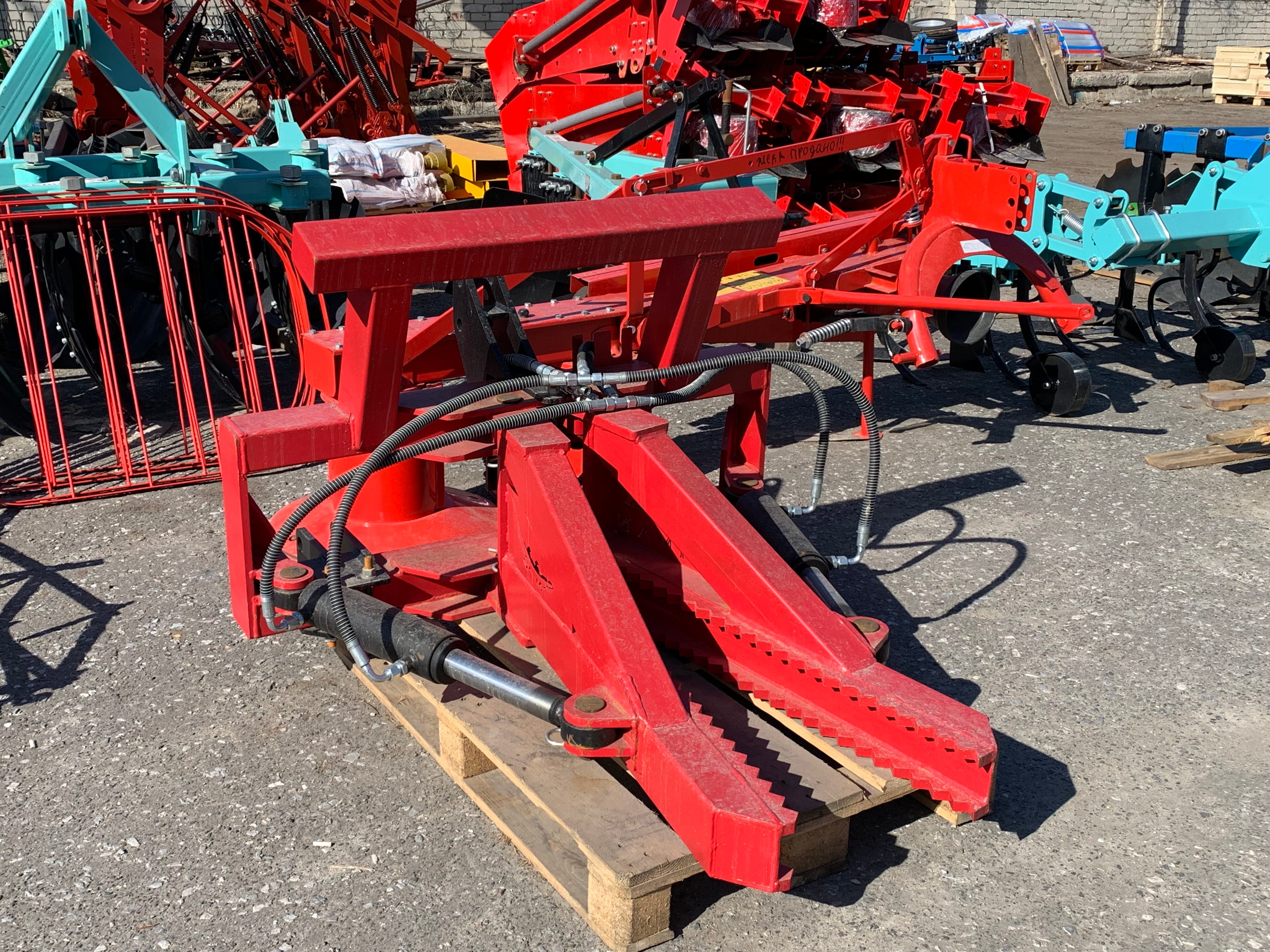 Корчеватель пней CAYMAN MAX на трактор Т-150