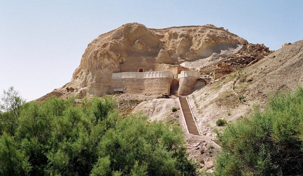 Такси Актау в Караман ата, Бекет ата, Шопан ата Адай Ата