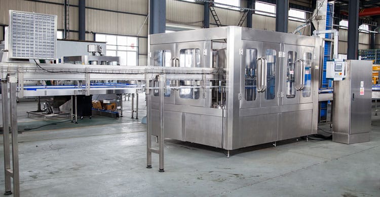 Автоматическое оборудование для линии выдува и розлива  воды и напитков в стеклянную тару, объемом 0,2-2,0 л,  до 8500 б/ч
