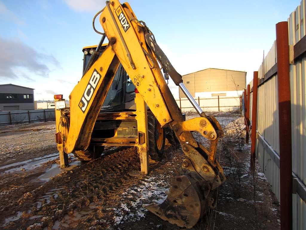 Экскаватор-погрузчик JCB 4CX, 2013 г, вилы + 2 ковша + молот — фото 5