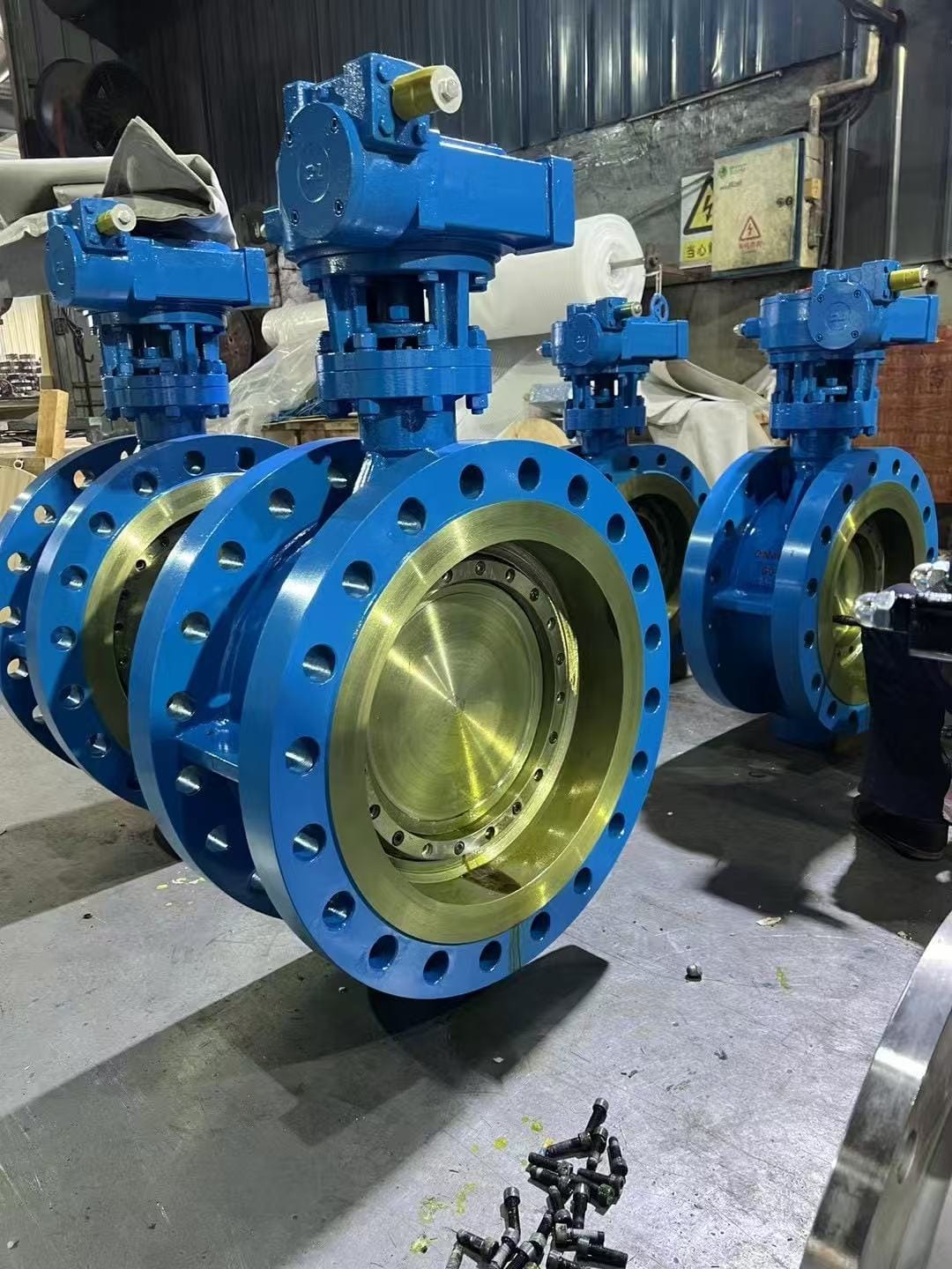 Затворы дисковые поворотные фланцевые трехэксцентриковые Ру25 Ду500