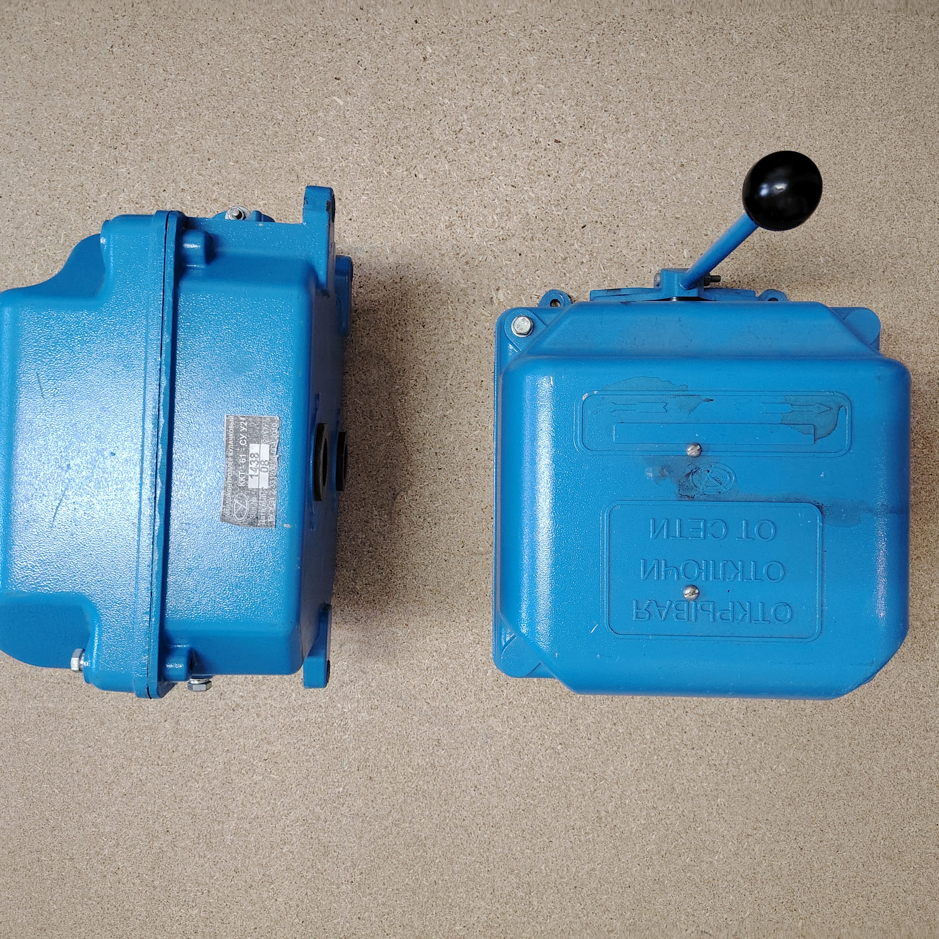 Реализуем запасные части на гусеничные краны МКГ, РДК,ДЭК