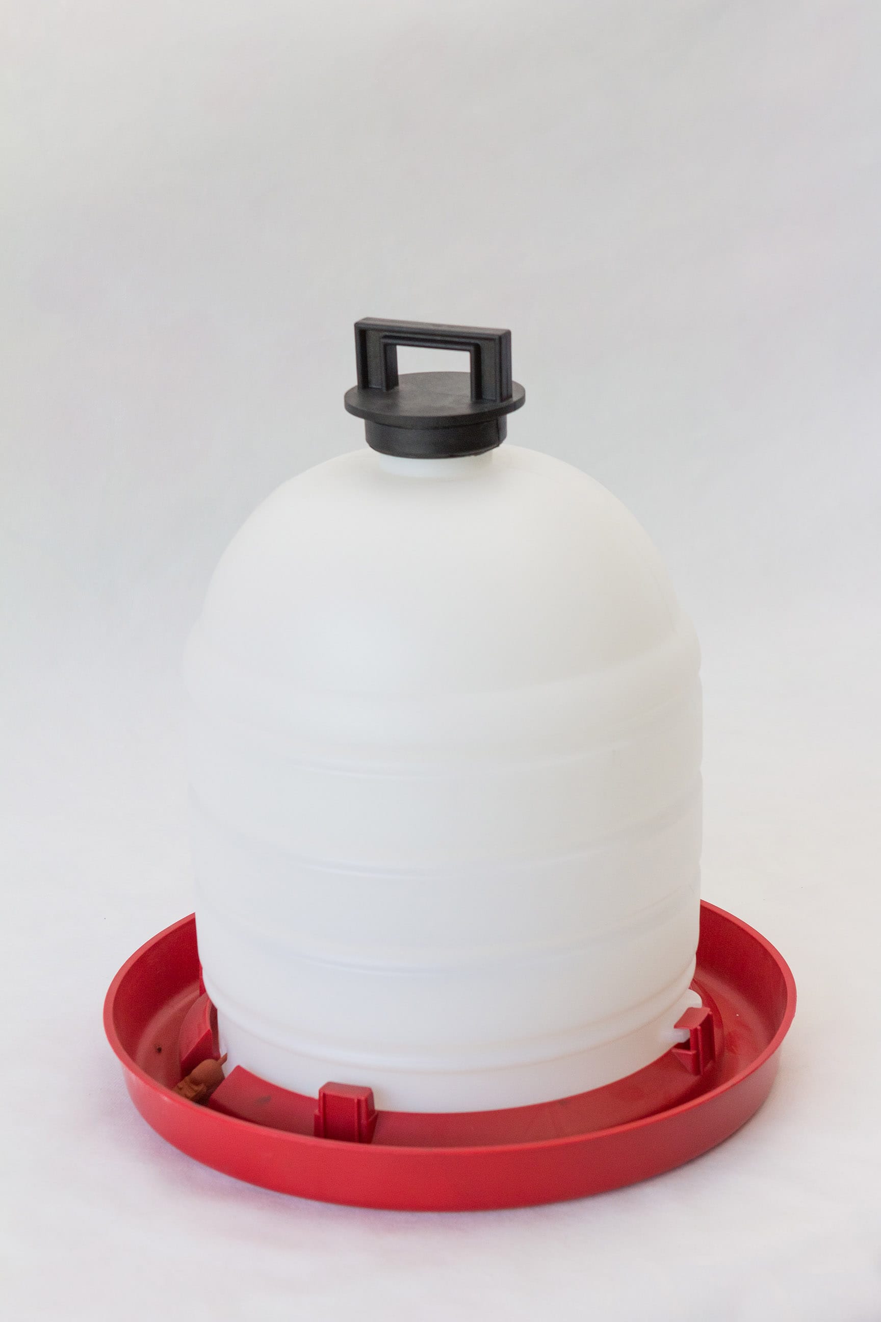 Вакуумная поилка для содержания сельскохозяйственной птицы 15 литров