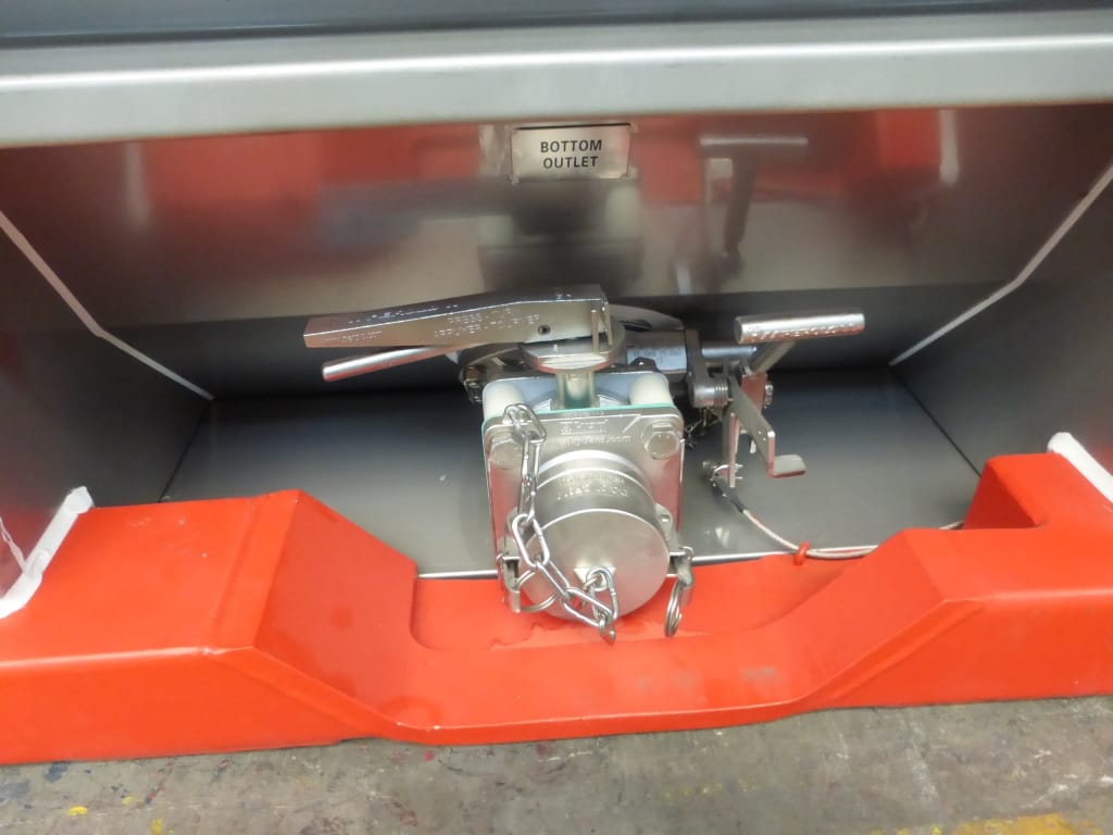 Танк-контейнер тип Т11 объём 25м3 для перевозки жидких реагентов, новый. — фото 4