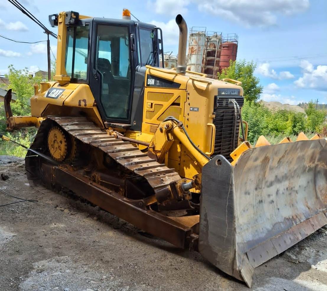Продам бульдозер CAT,катерпиллар D6N XL
