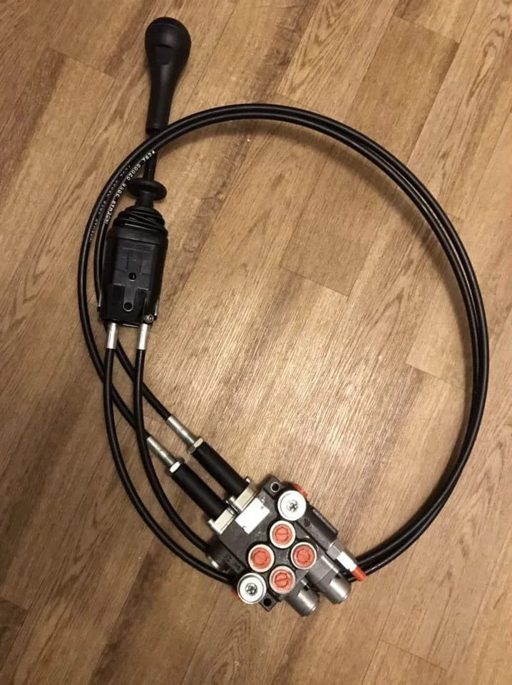 Комплект гидрооборудования на фронтальные погрузчики (джойстик, гидрораспределитель, тросы) — фото 13