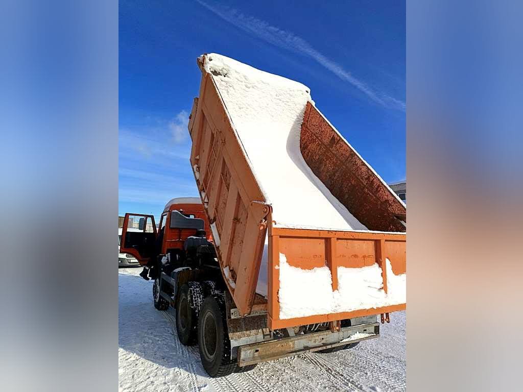 Самосвал Камаз 65115, 60 т.км, отл. состояние — фото 2