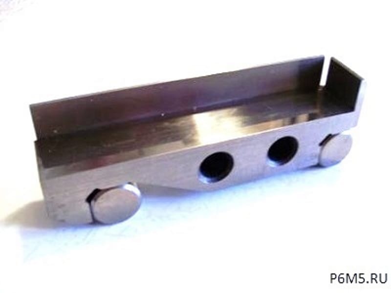 Синусная линейка размеры:100х25 84,105