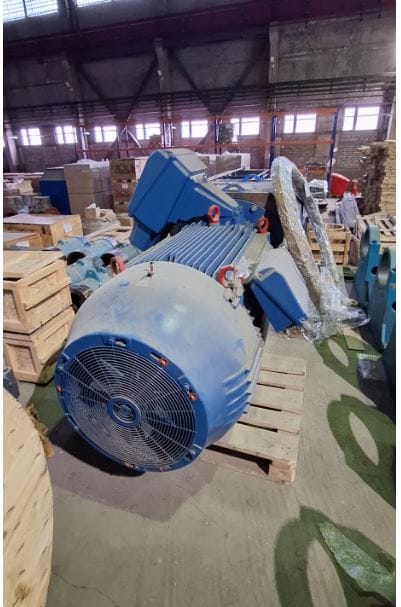 Электродвигатель асинхронный WEG W50 — фото 5