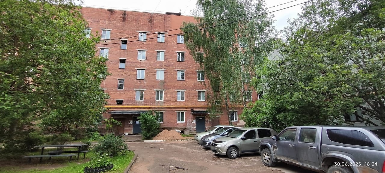 Двушка с кухней-гостиной 19,5м, в Смоленске на М.Октябрьской, д. 16