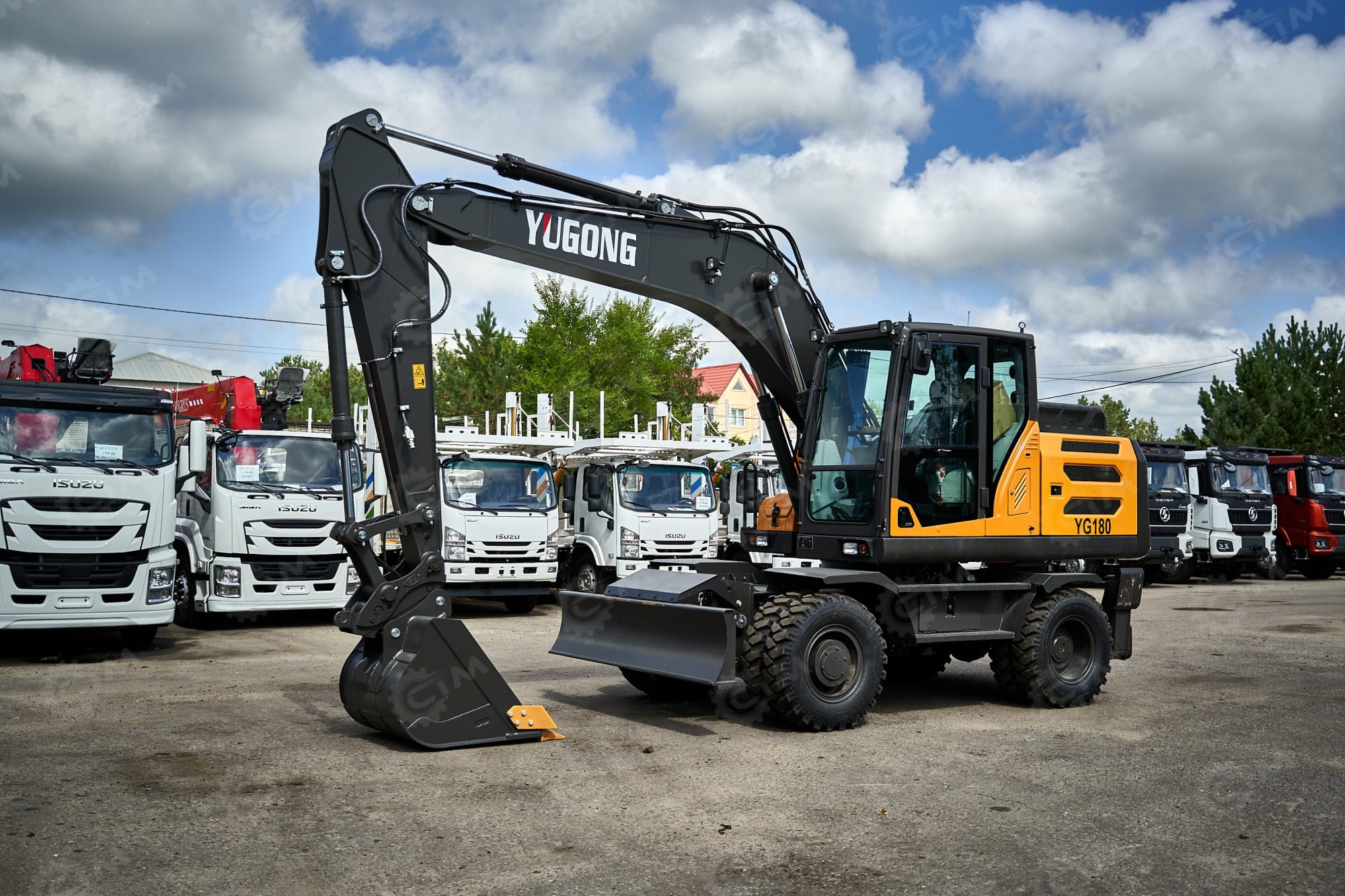 Колесный экскаватор YUGONG YG180