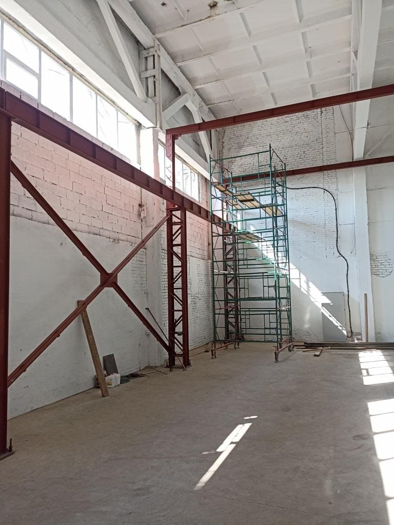 Монтаж крановой эстакады для мостового крана, кран-балки.