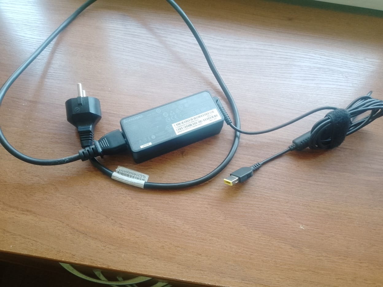 Блок питания ноутбука Lenovo