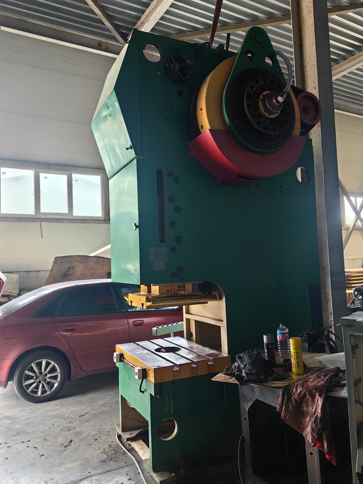 Станки металлообрабатывающие и кузнечно-прессовое оборудование — фото 3