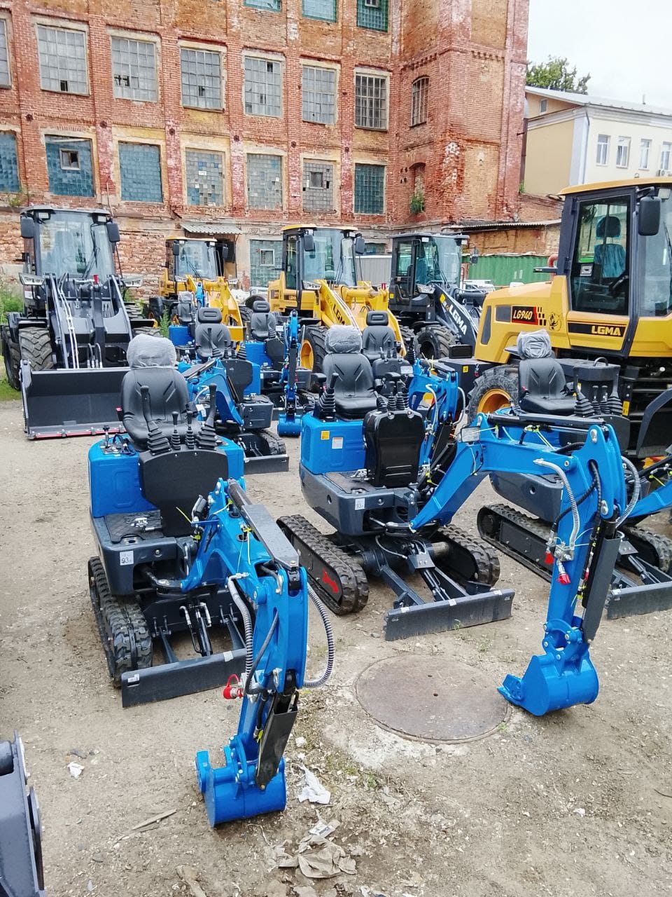 Продажа нового мини-экскаватора Rippa R10 5