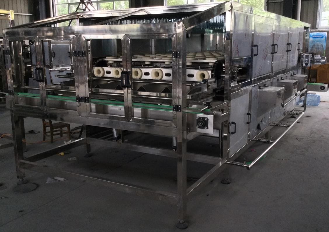 Оборудование для линии розлива питьевой воды в ПЭТ тару объемом 19 л, производительностью до 900 бутылок в час — фото 5