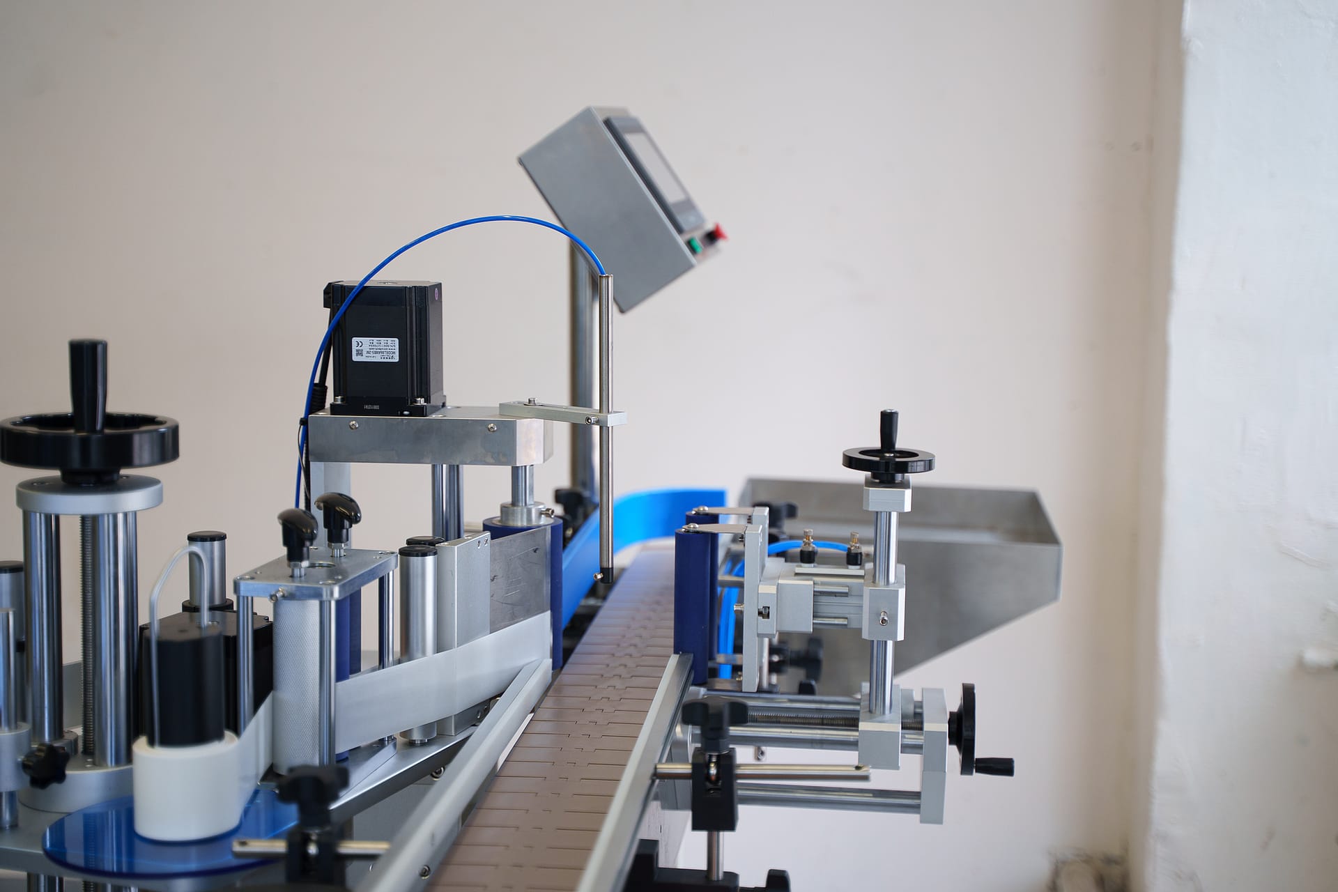 Комплект этикетировочного оборудования ЭМ05.05 — фото 3