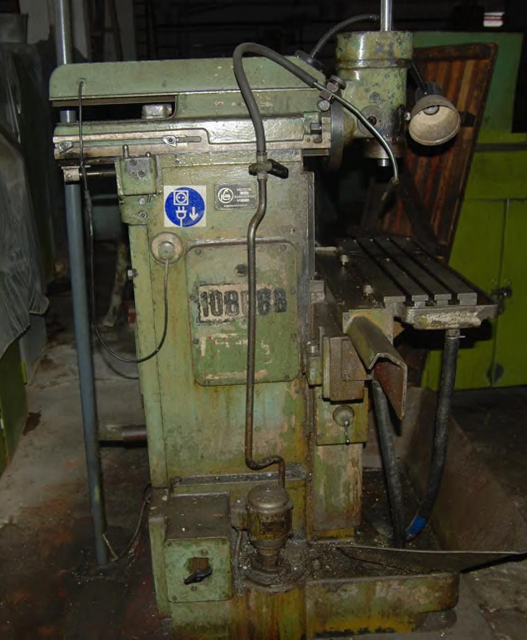 Станок универсально-фрезерный 675 1971 г.в. — фото 2