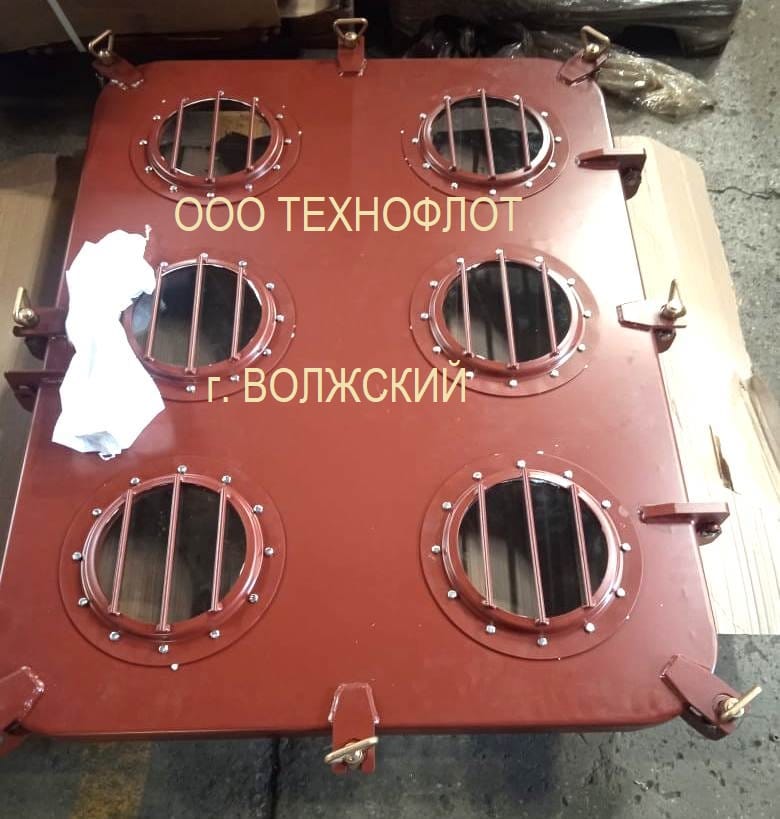 Крышка светового люка барашковыми задрайками 900х1200