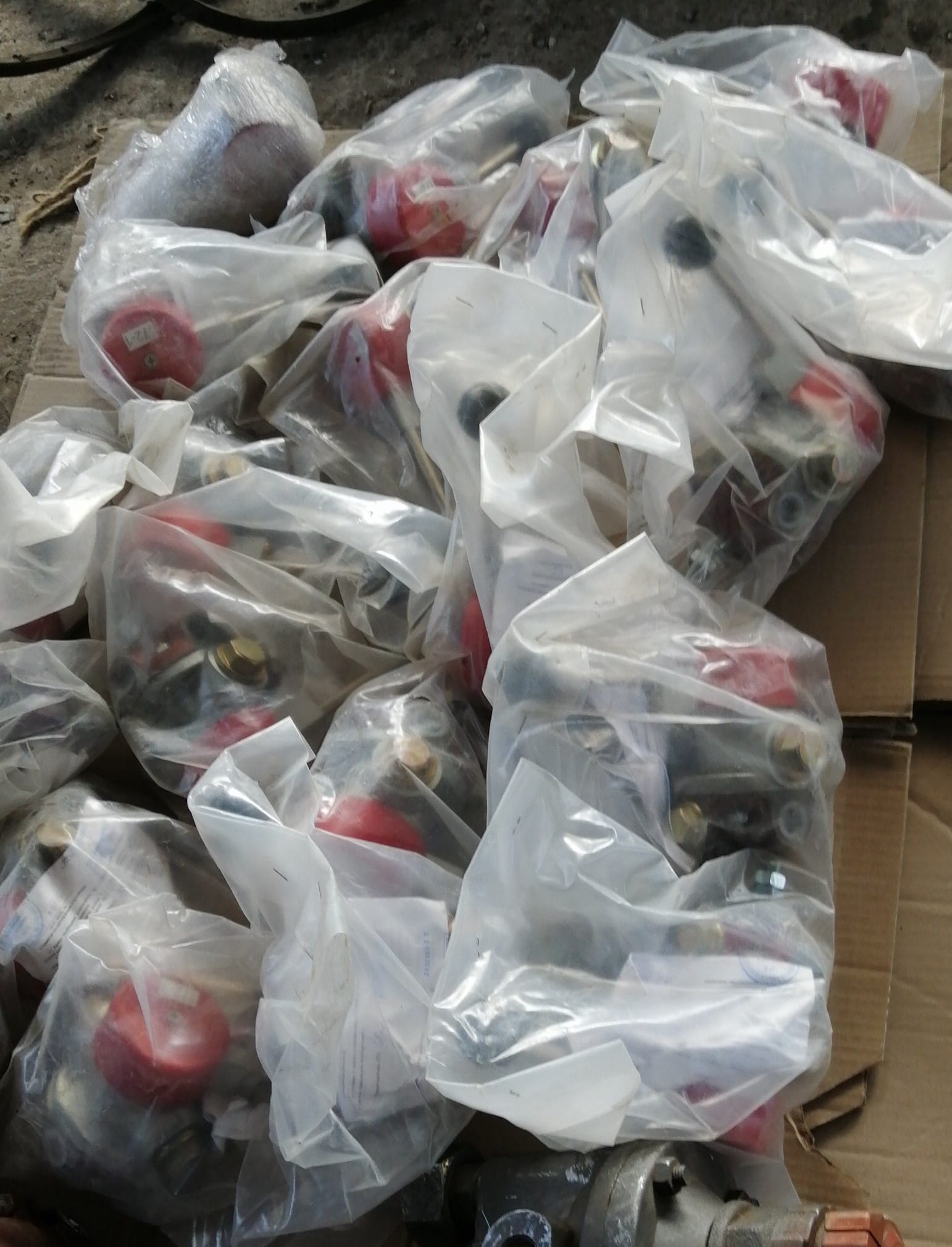 Кран вспомогательного тормоза усл.№254 — фото 3