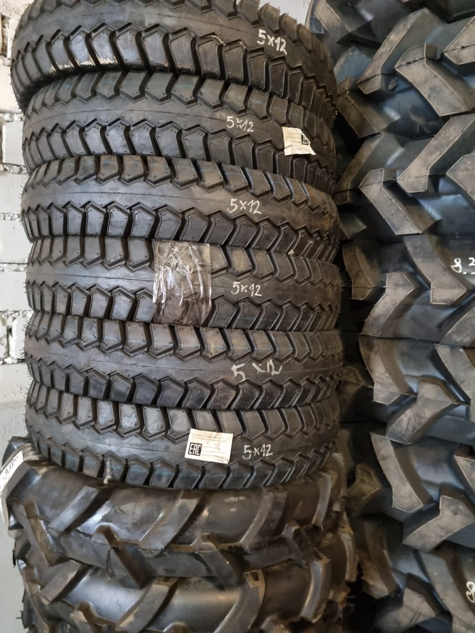Покрышка шина тракторная — фото 3