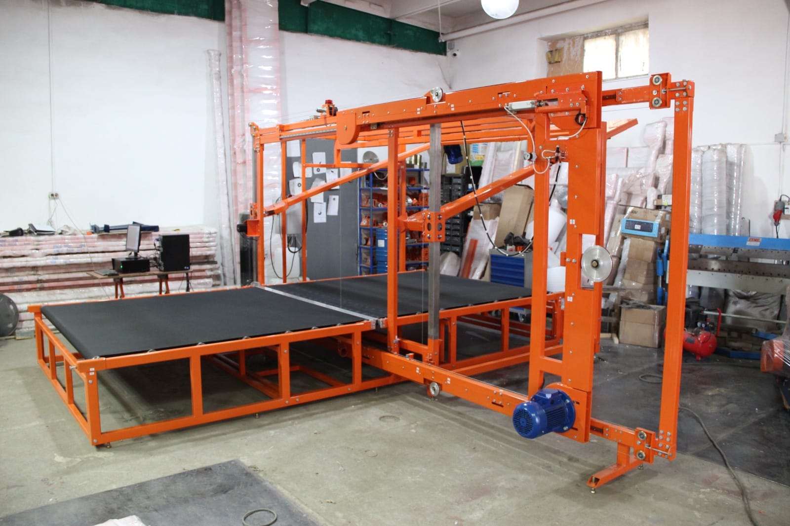 Станки для резки минплиты, поролона и др. вспененных материалов — фото 3